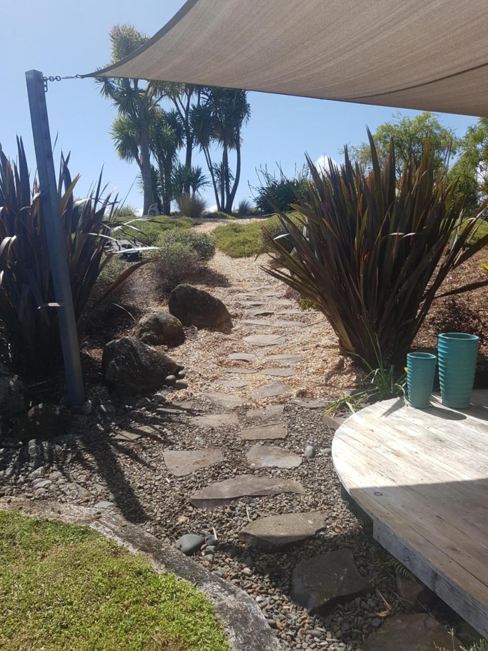 Above The River Karapiro Bed & Breakfast Εξωτερικό φωτογραφία