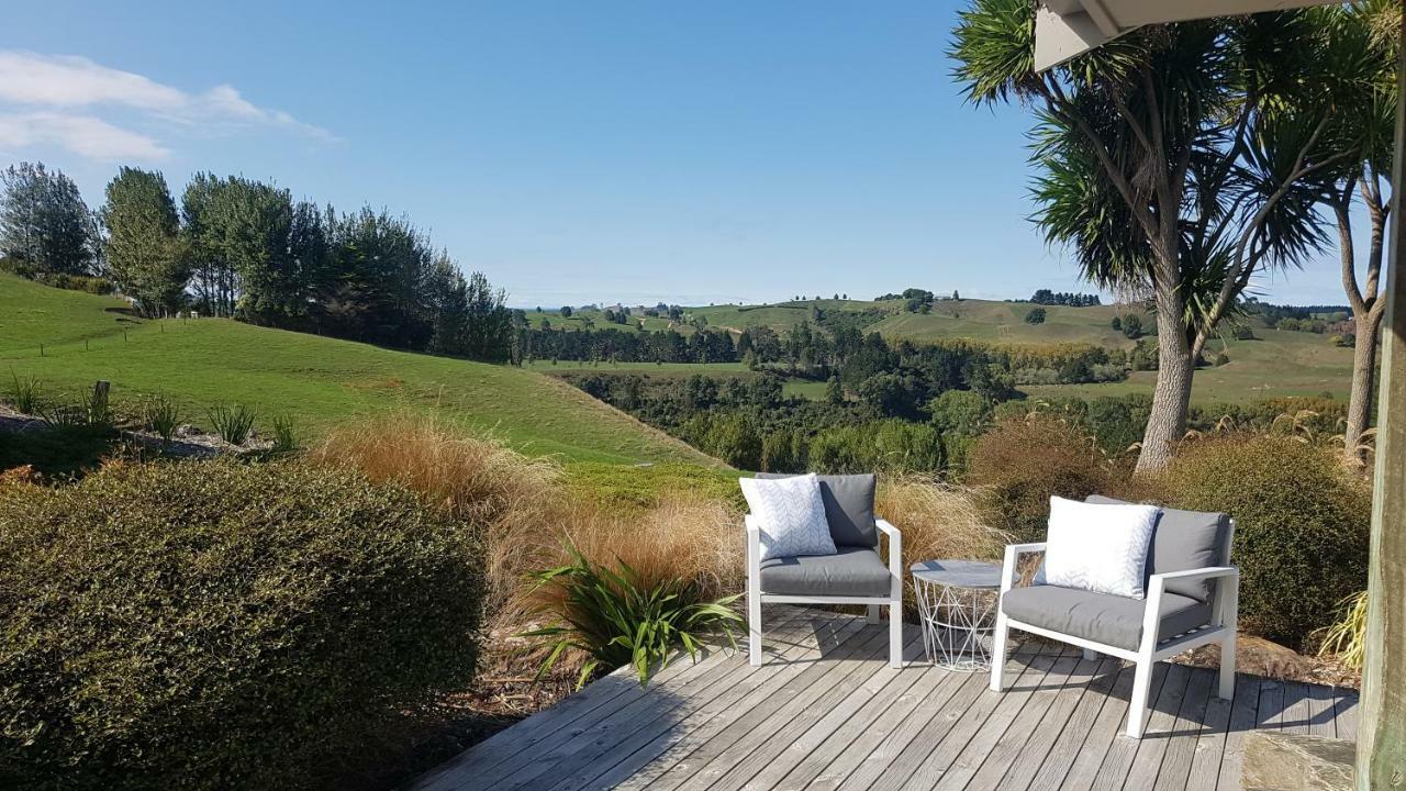 Above The River Karapiro Bed & Breakfast Εξωτερικό φωτογραφία